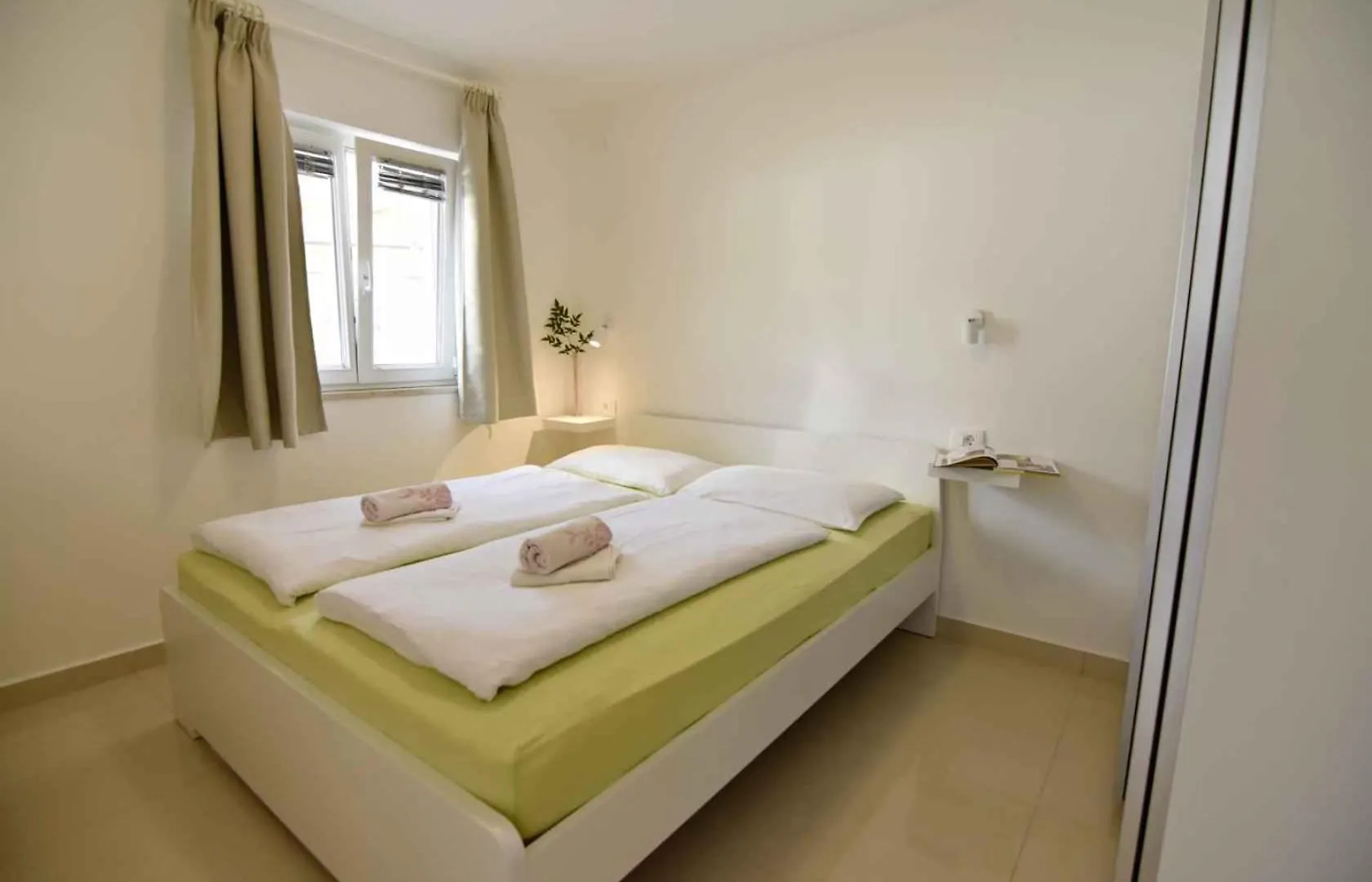 Apartments With A Parking Space Zambratija, Umag - 22658 Savudrija