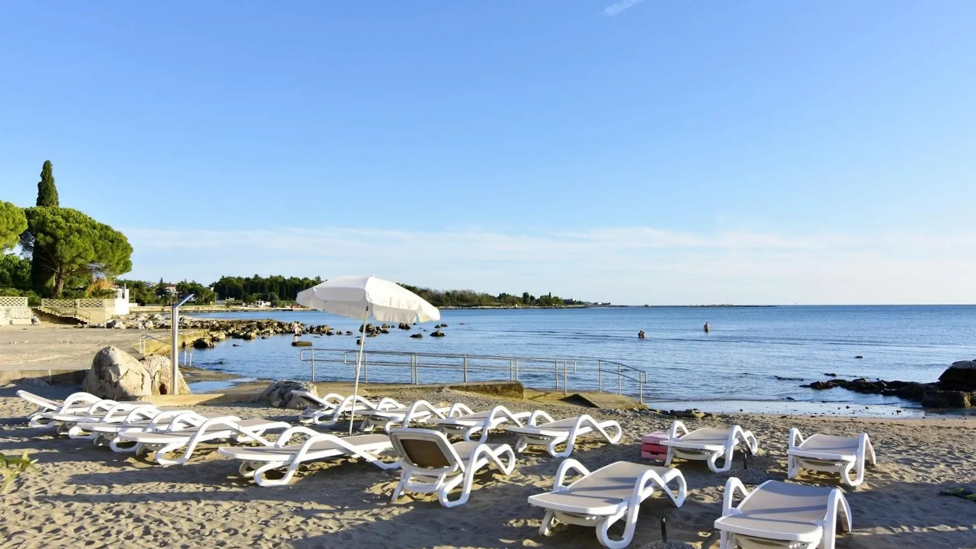 Apartments With A Parking Space Zambratija, Umag - 22658 Savudrija
